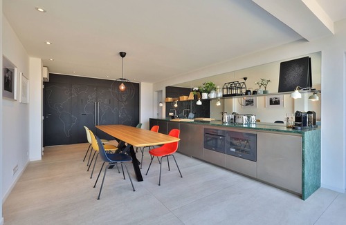 Saint-Tropez Apartment | 3BR Seaview Apartment – 2 Min Walk to Saint-Tropez Port + Free Parking