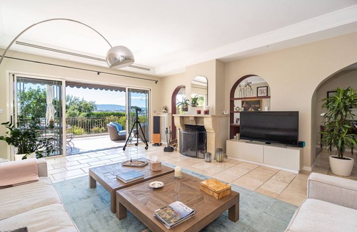 Le Cannet Villa | 4 Bedrooms Villa In Le Cannet