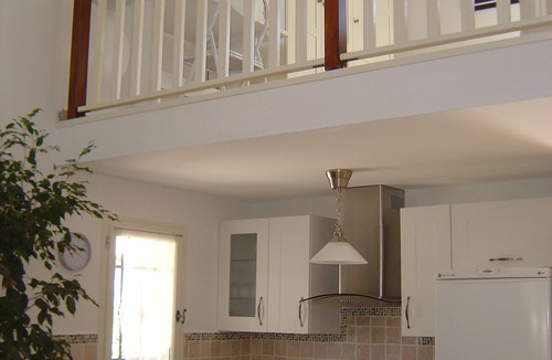 Plaine de la Brague Apartment | 40 m² duplex apartment with air conditioning in villa with garden and parking space