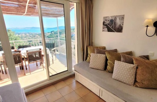 Grimaud Apartment | 45 m² Apartment ∙ 2 bedrooms ∙ 6 guests