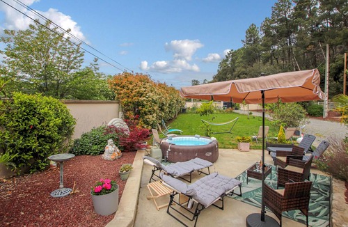 Saint-Fortunat-sur-Eyrieux House | 5 bedroom amazing home in Saint-Fortunat-Sur-Eyr