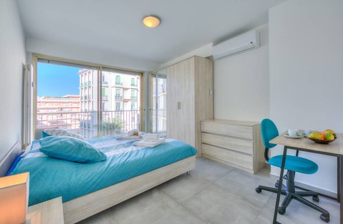 Juan-les-Pins Apartment | 56 m² Apartment ∙ 2 bedrooms ∙ 5 guests