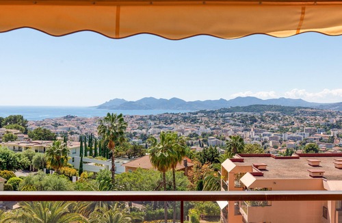 Le Cannet Apartment | 5bed sea view large terrace with swimming pool