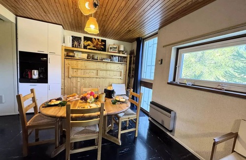 Les Claux Apartment | 6-PERSON STUDIO AT THE FOOT OF THE SLOPES