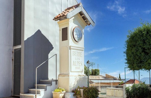 Berre-des-Alpes House | 65 m² House ∙ 2 bedrooms ∙ 5 guests