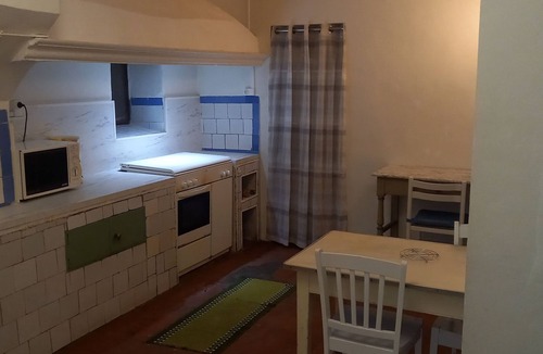 Grand Sud House | 80 m2 in a quiet, cool location, with double rooms, terrace and olive grove.