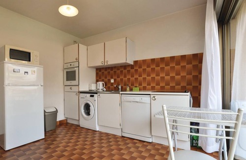 Cannes La Bocca Apartment | 82 m² Apartment ∙ 2 bedrooms ∙ 4 guests