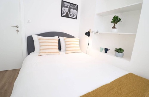 Nice City Centre Resort | 95 m² Private room ∙ 1 bedroom ∙ 1 guest