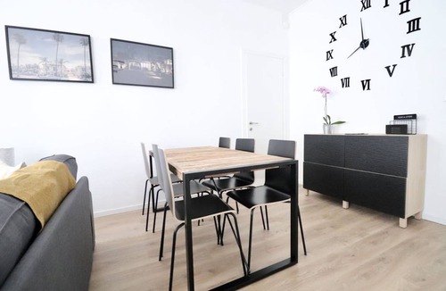 Nice City Centre Resort | 95 m² Private room ∙ 1 bedroom ∙ 1 guest
