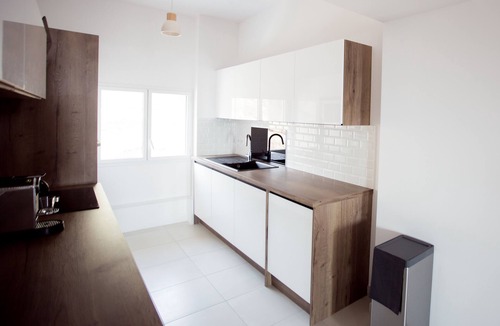 La Londe-les-Maures Apartment | A breathtaking view 5 minutes from the Chateau de Brégancon