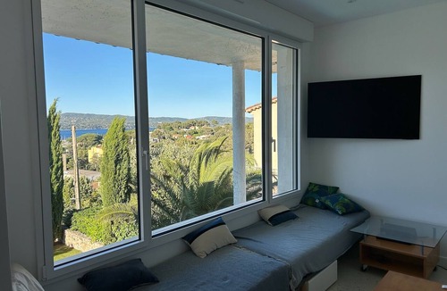 Cavaliere Villa | A charming villa just a 5-minute walk from the Calanques de la Cron in Cavalaire