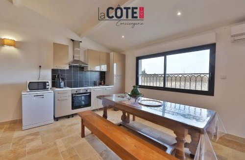 Chateauneuf-les-Martigues House | A La Vaquera BIS - Gîte équestre