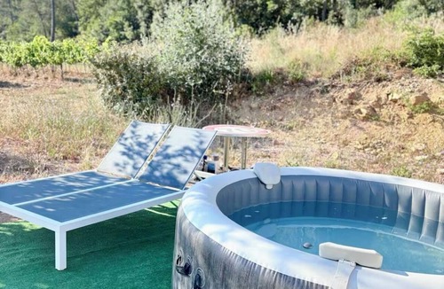 Eguilles House | A Provençal retreat nestled among the vineyards