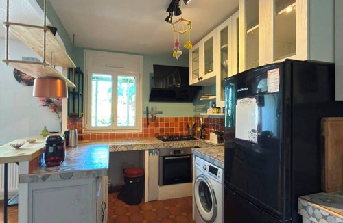 Beaux Arts-Boutonnet Apartment | A small, green oasis of peace spanning 80 square meters in Montpellier, Boutonnet