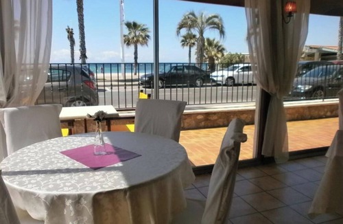 Six-Fours-les-Plages Hotel | A Tranquil Escape on the Mediterranean Shore