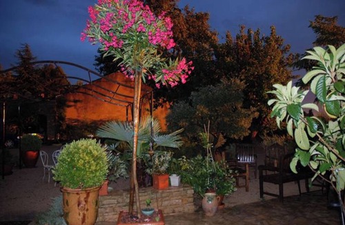Violes House | ABSTRUS gite for 2 pers on 1 etag by its private terasse animals ok-de 18 kg