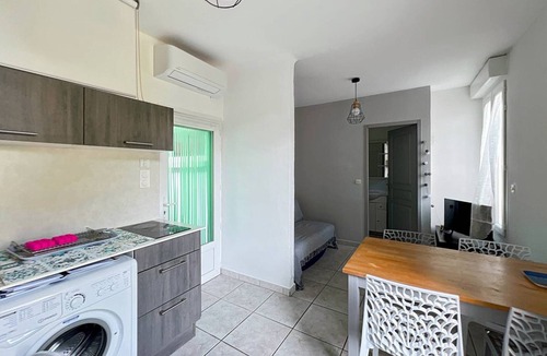 Palavas-les-Flots Apartment | Air-conditioned 1 BR near Palavas beach center