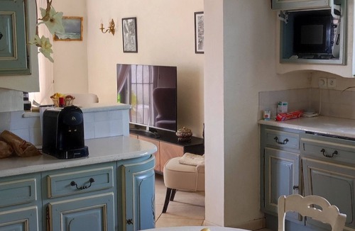 Valescure Villa | Air-conditioned Provençal villa with a pool - 4 bedrooms/10 guests