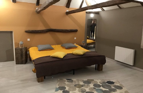 Saint-Jean-d'Alcapies Bed & Breakfast | Alcapiès area suite KING SIZE south Aveyron