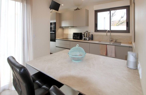 Bouc-Bel-Air House | Amazing home in Bouc Bel Air