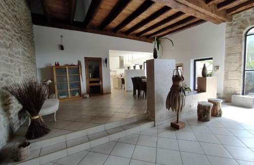 Gallargues-le-Montueux Villa | Ancienne tonnellerie