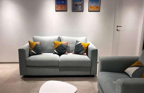 Juan-les-Pins Apartment | Antibes 4 person appartment near the beach