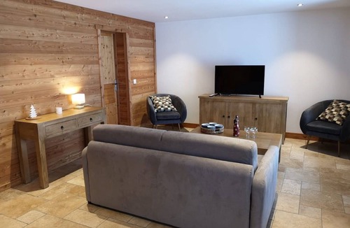 Vallouise Ski Chalet | APARTMENT 4 PERS IN CHALET NEAR THE SLOPES