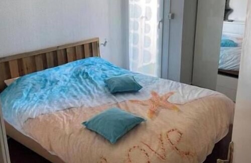 Carnon-Plage Apartment | Apartment F3 Terrace on the port of Carnon 5 minutes from the beach