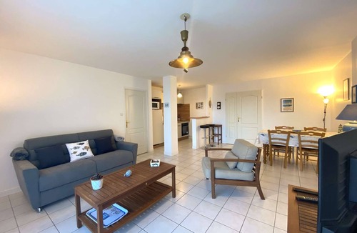 Tregastel Apartment | Apartment facing the main beach of Coz Pors in Tregastel
