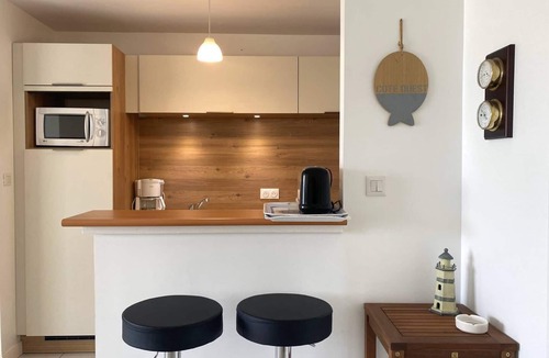 Tregastel Apartment | Apartment facing the main beach of Coz Pors in Tregastel