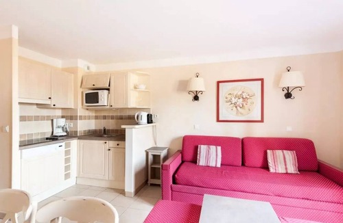 Pont Royal Villa | Apartment
