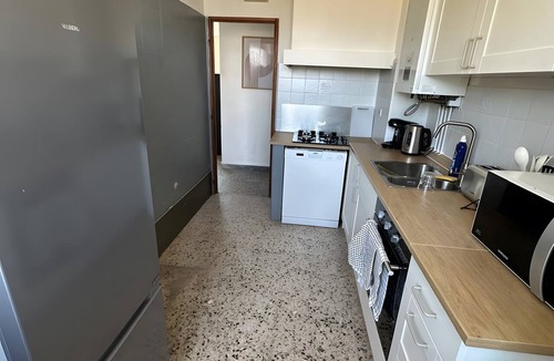 La Panouse Apartment | Apartment "Grand 8 Guests" with Sea View, Balcony, and Wi-Fi