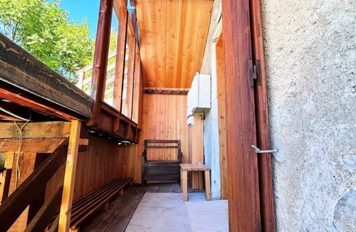 Pelvoux Apartment | Apartment in Pelvoux for 4 People – Charm and Comfort in the Heart of the Écrins