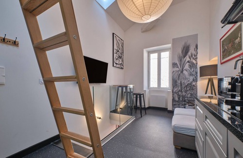 Le Touvet Apartment | Apartment 'L’atypique La Cabane' with Wi-Fi