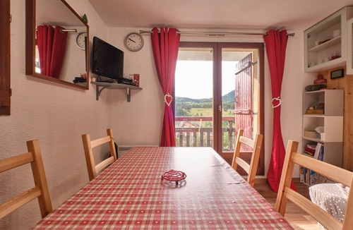 Gresse-en-Vercors Apartment | Apartment 'Le Serpaton' with Mountain View and Balcony