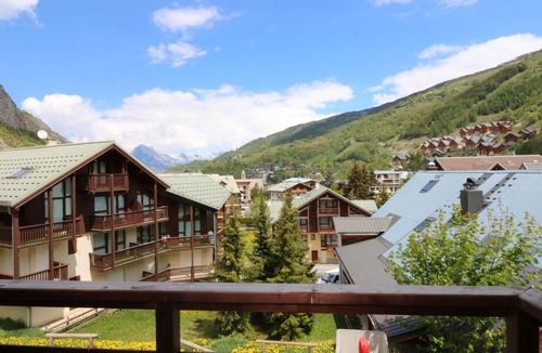 Valloire Apartment | Apartment S07 - 3 People - 1 double bed 1 single bed - Terrace