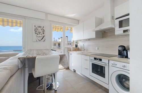 Cros-de-Cagnes Apartment | Apartment 'T2 Stunning Sea View' with Sea View, Wi-Fi and Air Conditioning