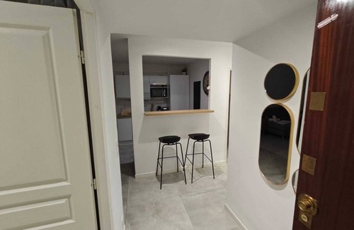 Liberation Apartment | Appart 2 chambres – calme & lumineux – proche tram
