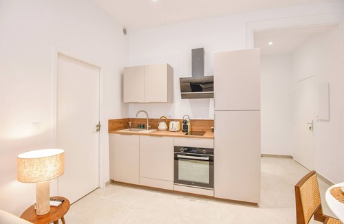 1st Arrondissement Apartment | Appart haut standing 1 ch clim proche Vieux-Port