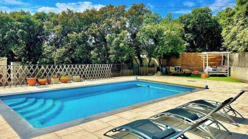 Sussargues House | Appart independent garden Pool & Spa