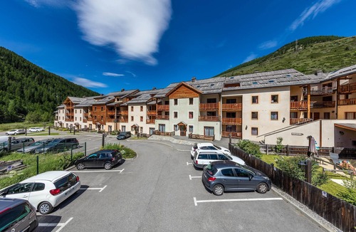 Abries Condo | Appart Spacieux + Confortable | Esprit Chalet