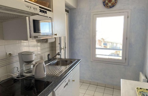 Frejus Plage Apartment | Appartement 2 pièces à Fréjus, proche commerces, thalasso, animaux admis - FR-1-226A-120