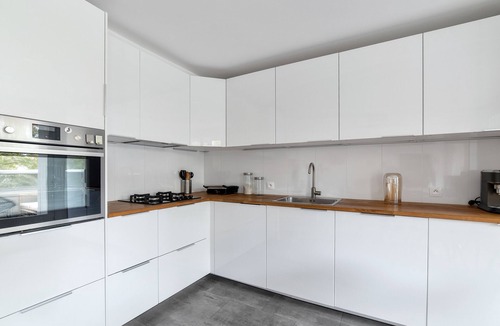 Part Dieu - Bir Hakeim Apartment | Appartement Chevron - Welkeys