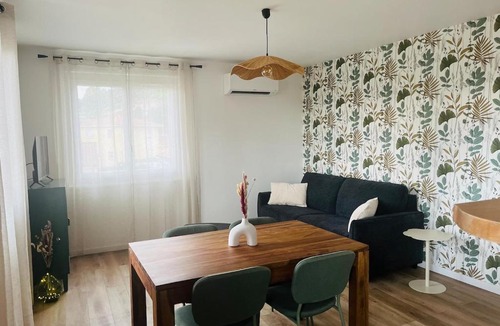 Limony Apartment | Appartement cosy aux portes de l'Ardèche verte