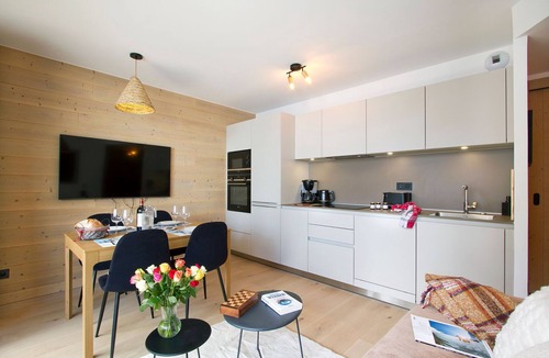 Bergers Condo | Appartement départ et retour ski aux pieds