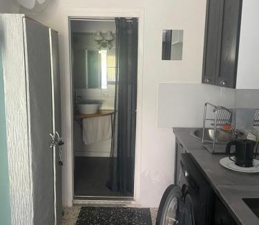 Lemasson Apartment | Appartement Mimosa, climatisation, tram 2, parking