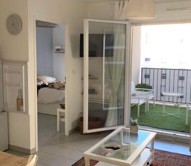 La Capelette Apartment | Appartement neuf, parking et terrasse Proche Vélodrome