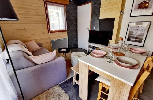 Les Gets Apartment | Appartement rénové pour 4 pers, proche centre, parking - FR-1-598-38