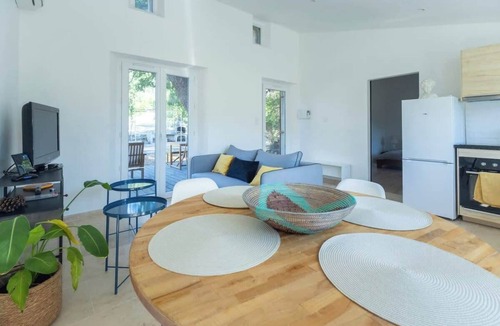 Aix-en-Provence Apartment | Appartement sur Domaine Aix - Piscine Tennis - Mozart