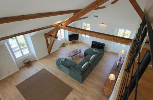 Tresserve Apartment | Appartement T5 145m2 4 chambres, vue lac climatisé